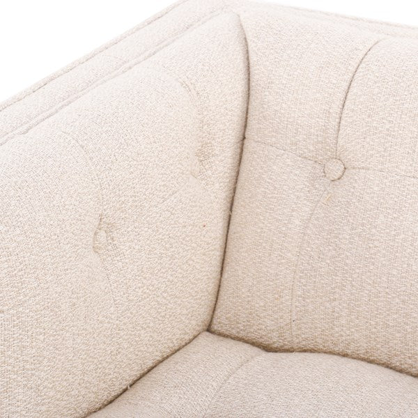 Vivian Chaise