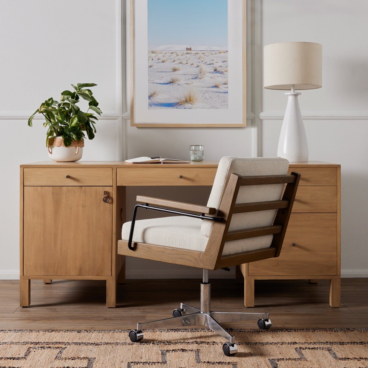 Arya Desk Chair