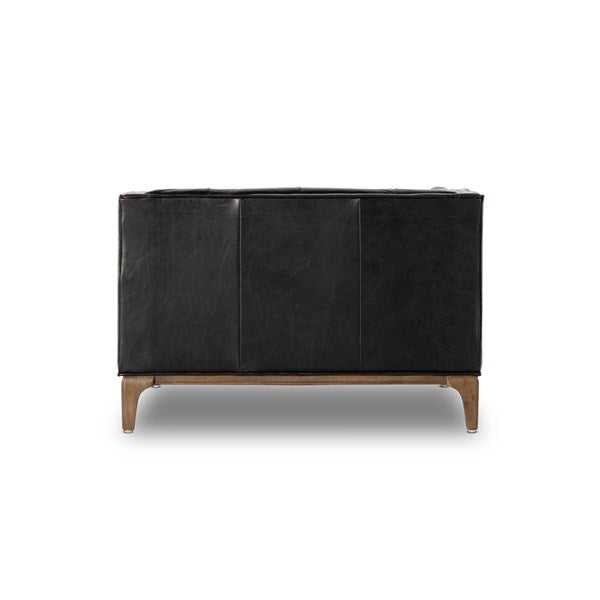 Vivian Chaise