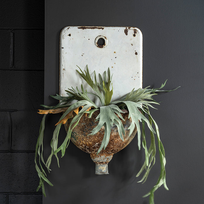 Vintage Garden Wall Sink