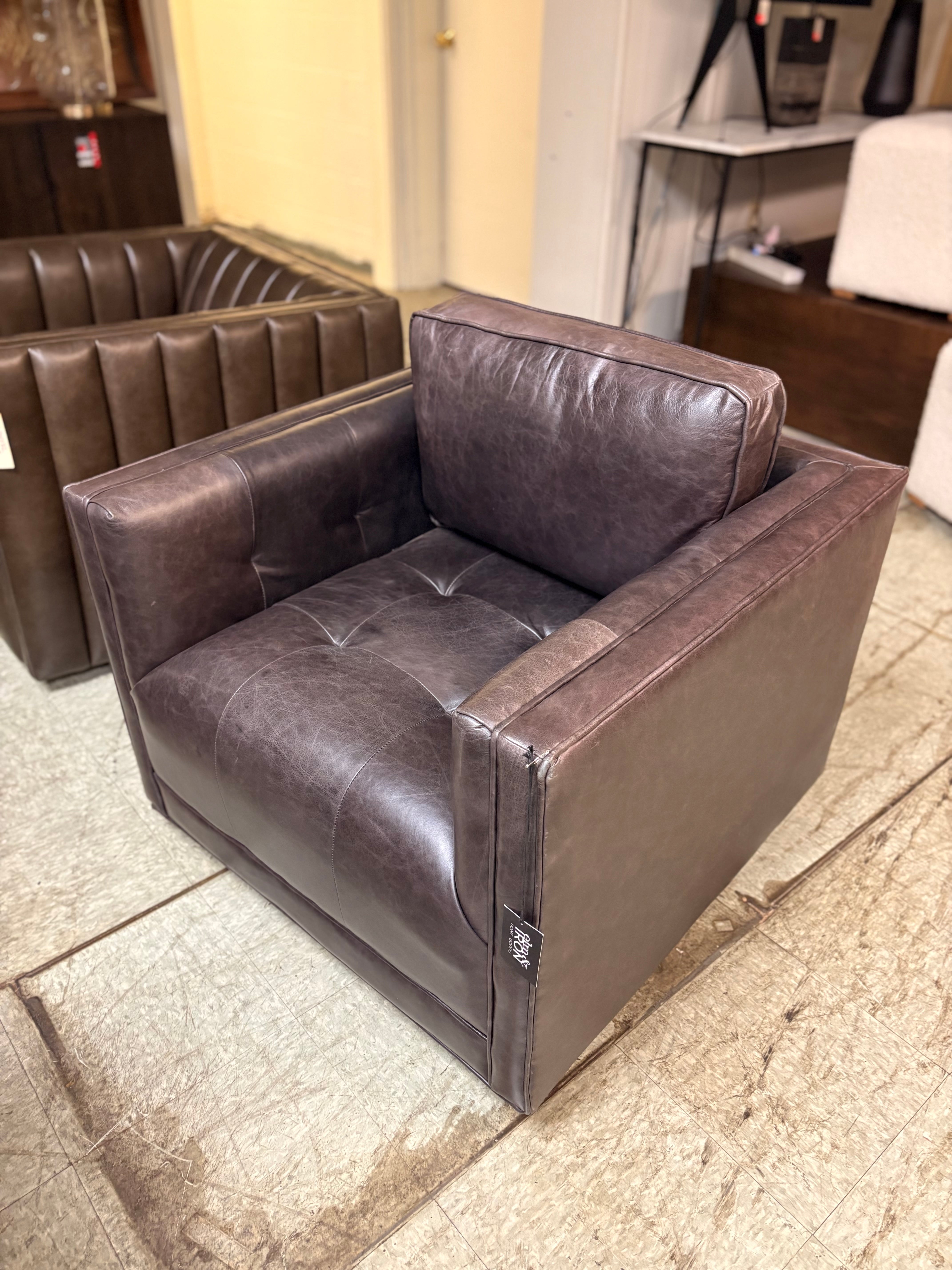 Kent Leather Swivel Chair- Warehouse
