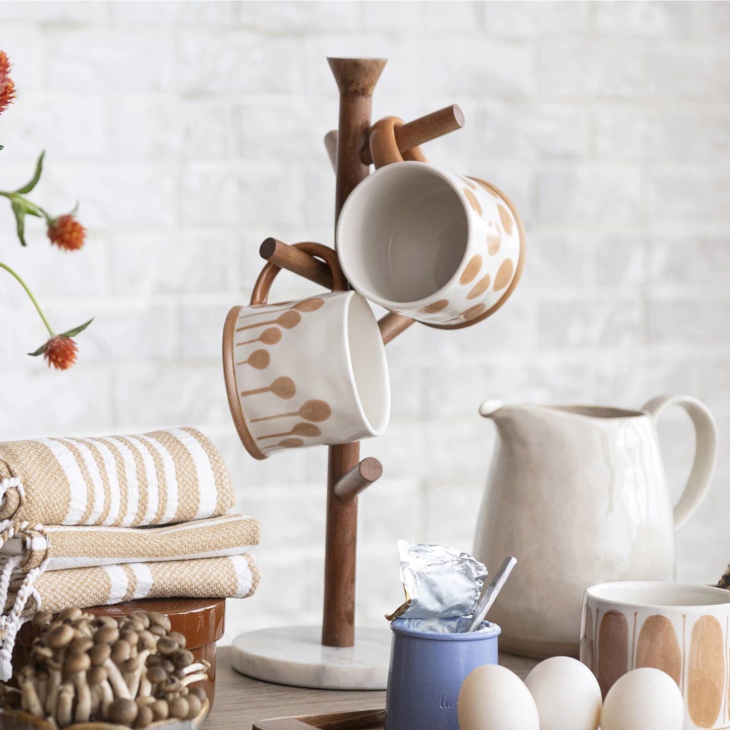 Mango Wood & Marble Mug Rack, Natural & White