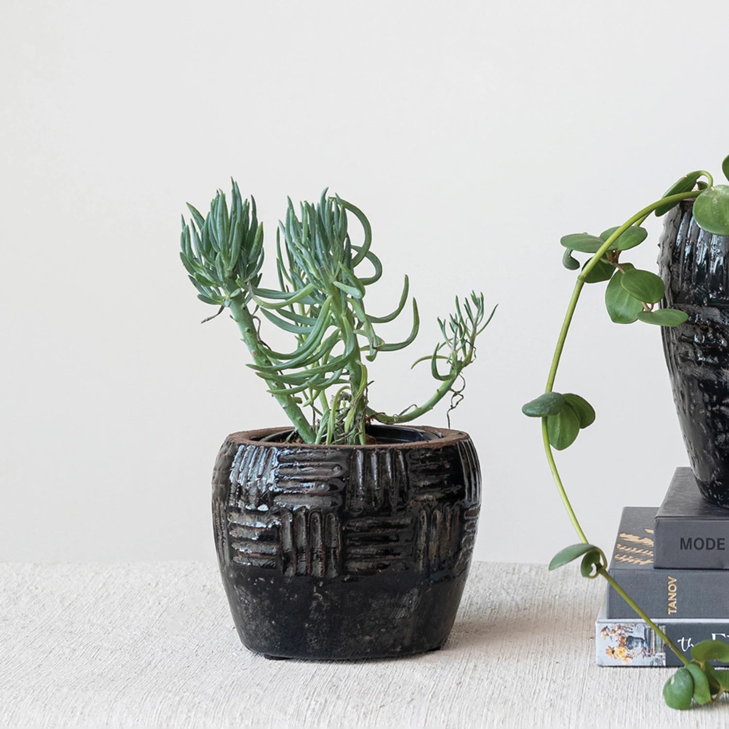Crackle Embossed Terra-Cotta Planter
