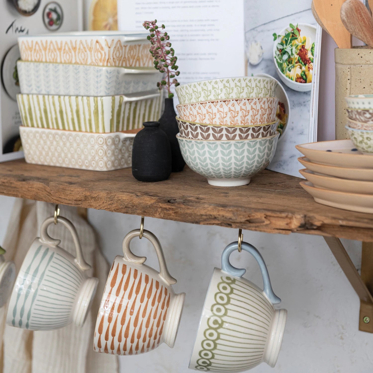 Stoneware Bowl w/ Pattern