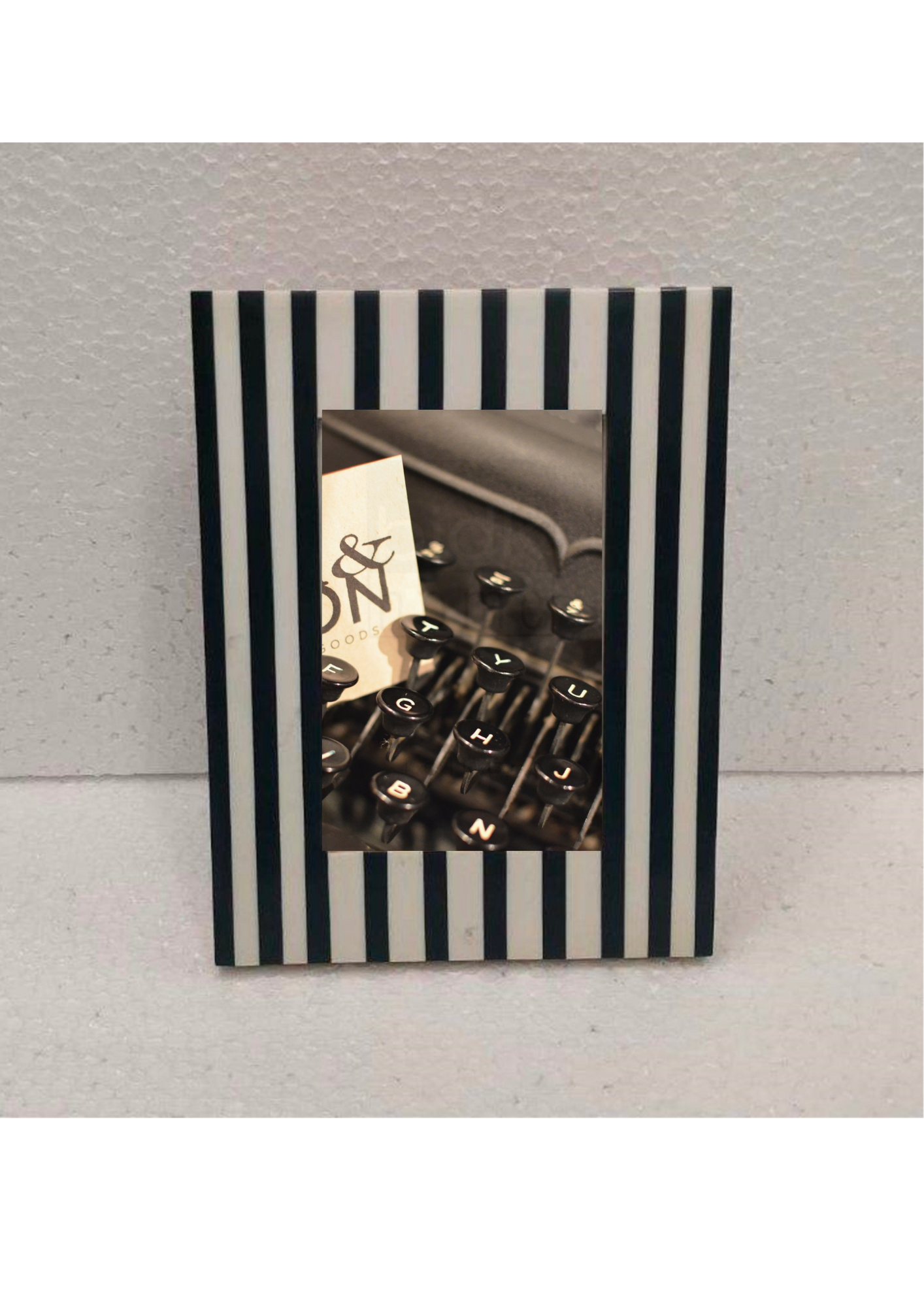 Resin Stripes Black & White Picture Frame