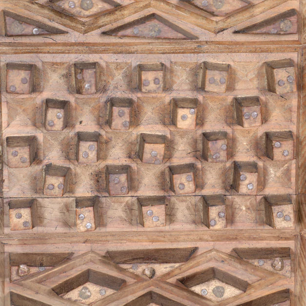 Bleached Concrete Mold