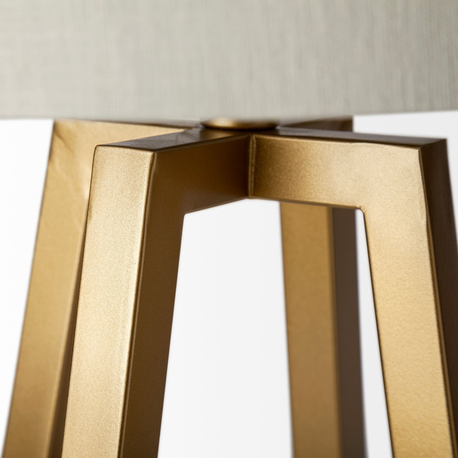 RAELYNN TABLE LAMP