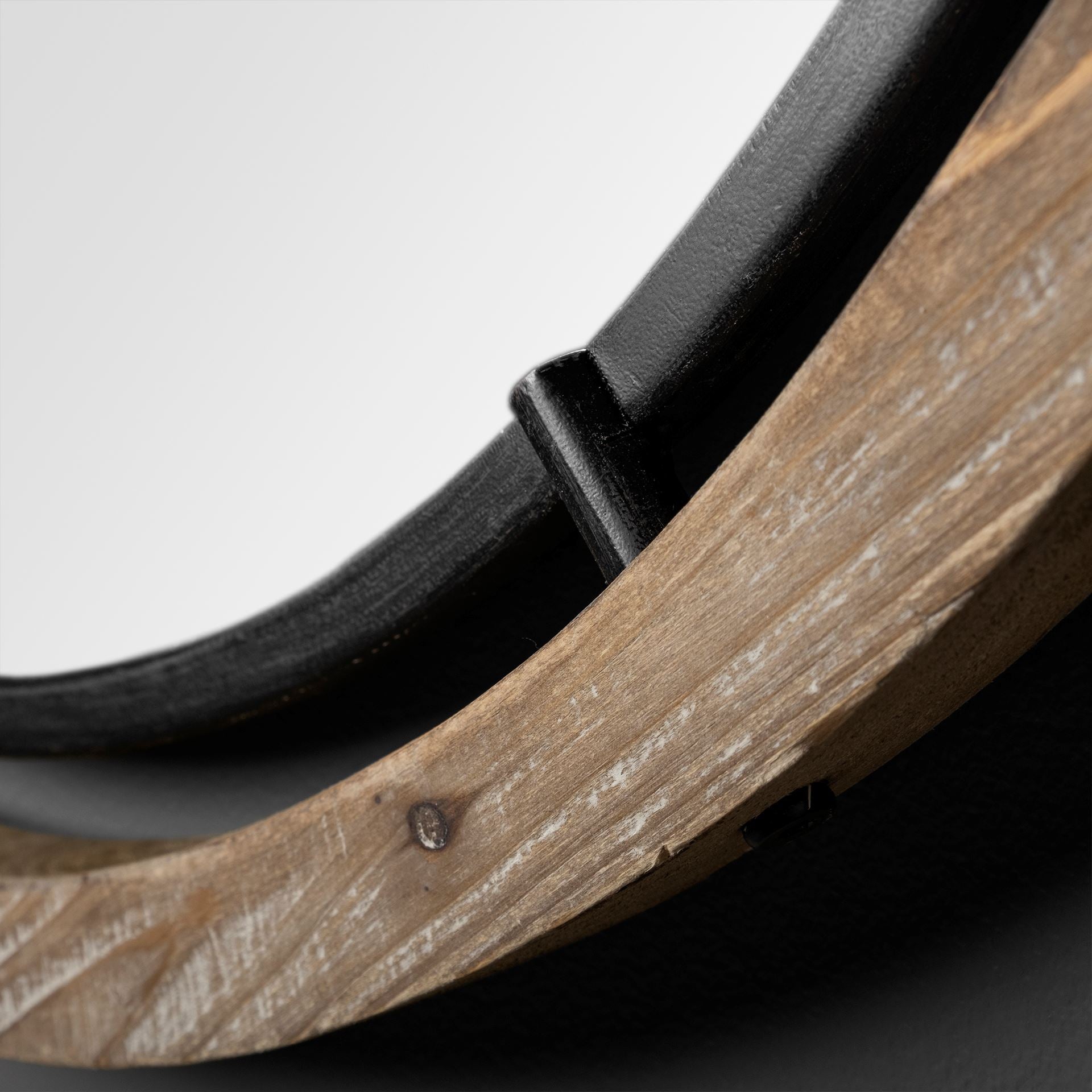 Josi Mirror