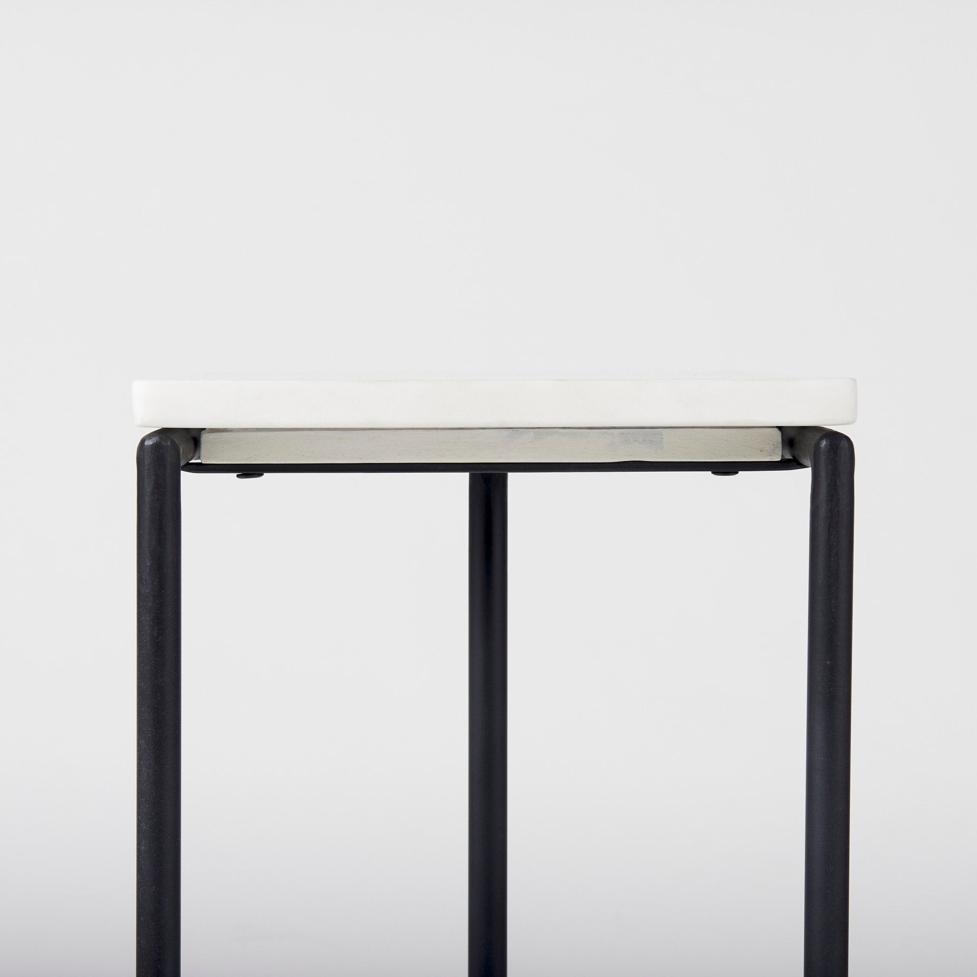 Kyra C Table