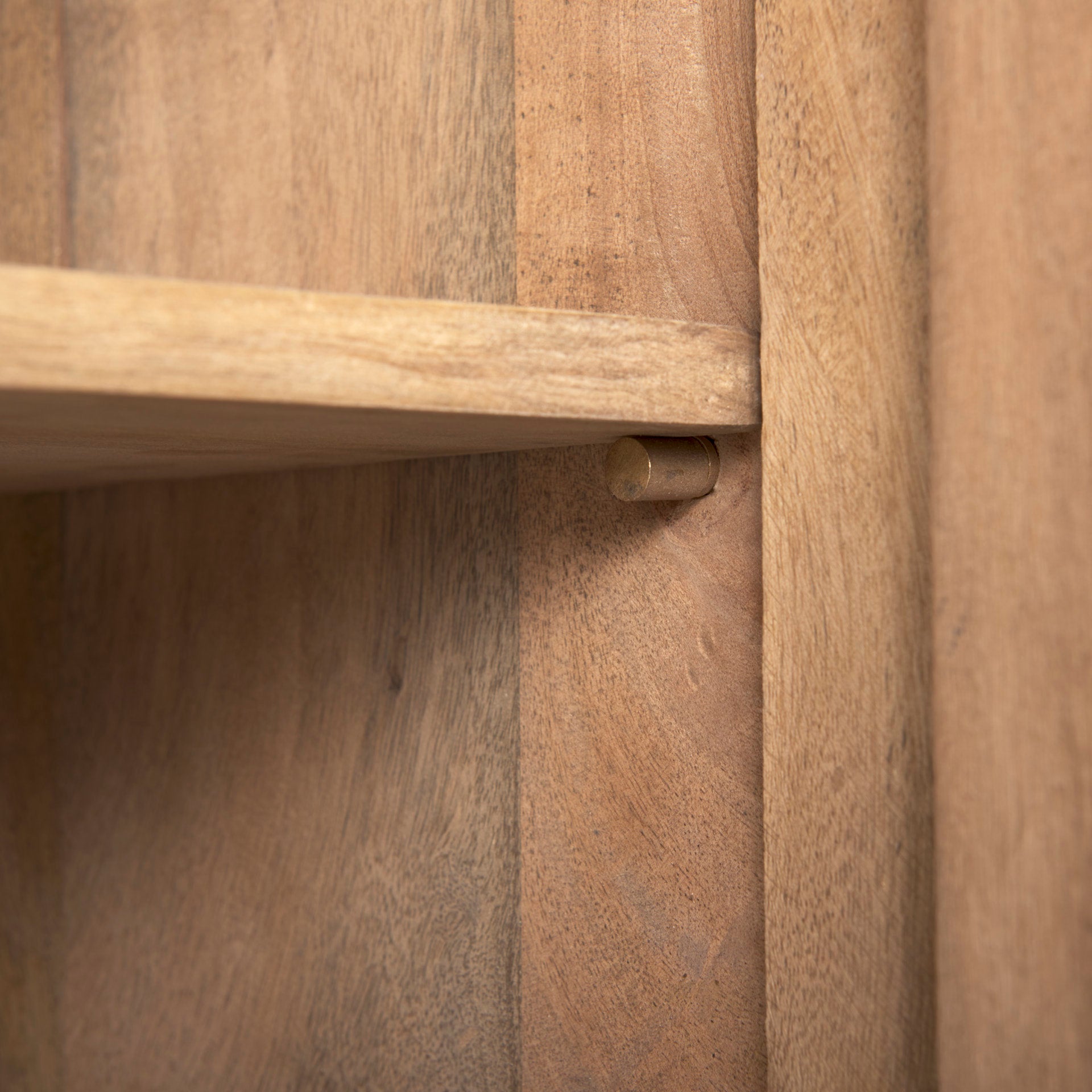 Khan Sideboard