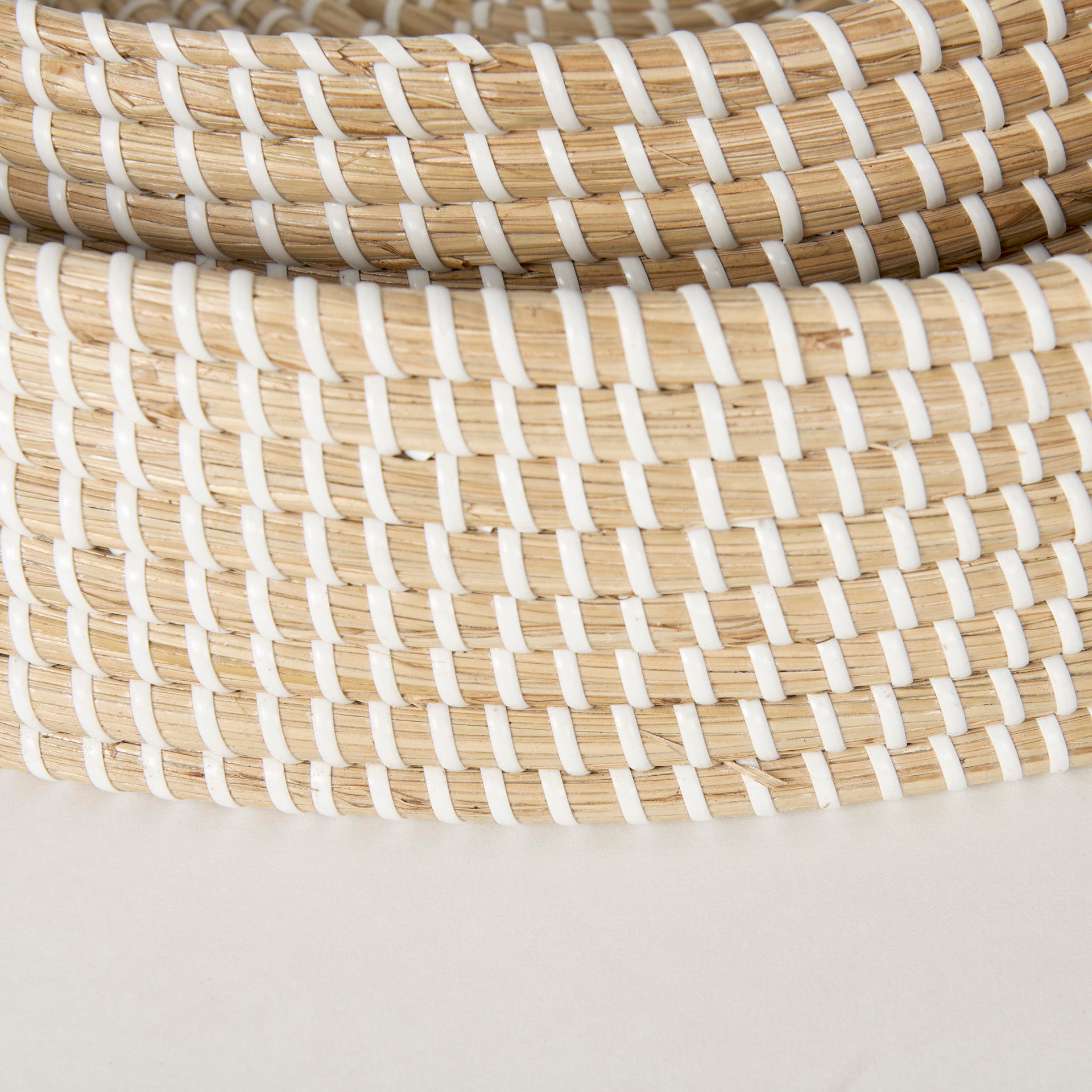Kalama Seagrass Tray
