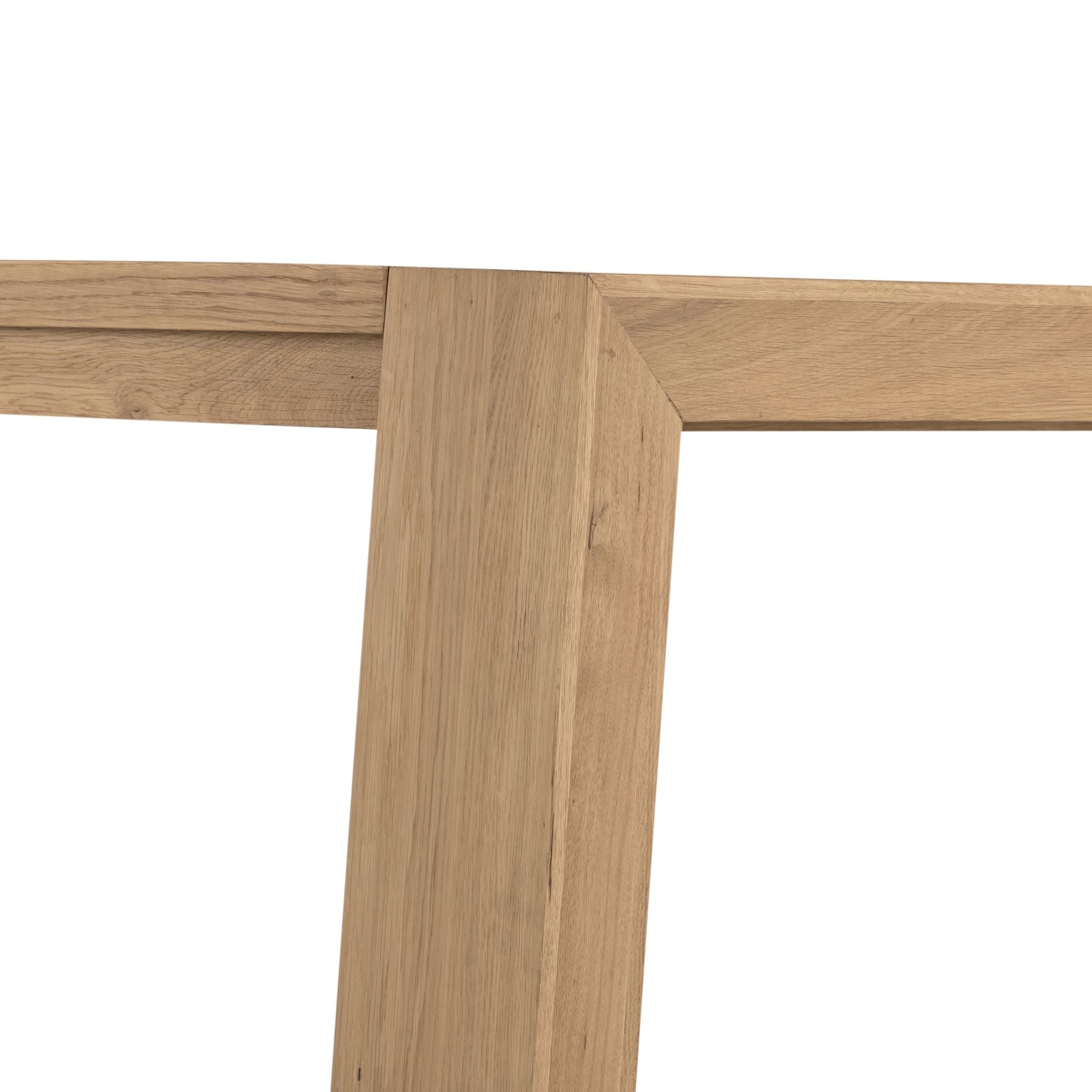 Cardea Dining Table