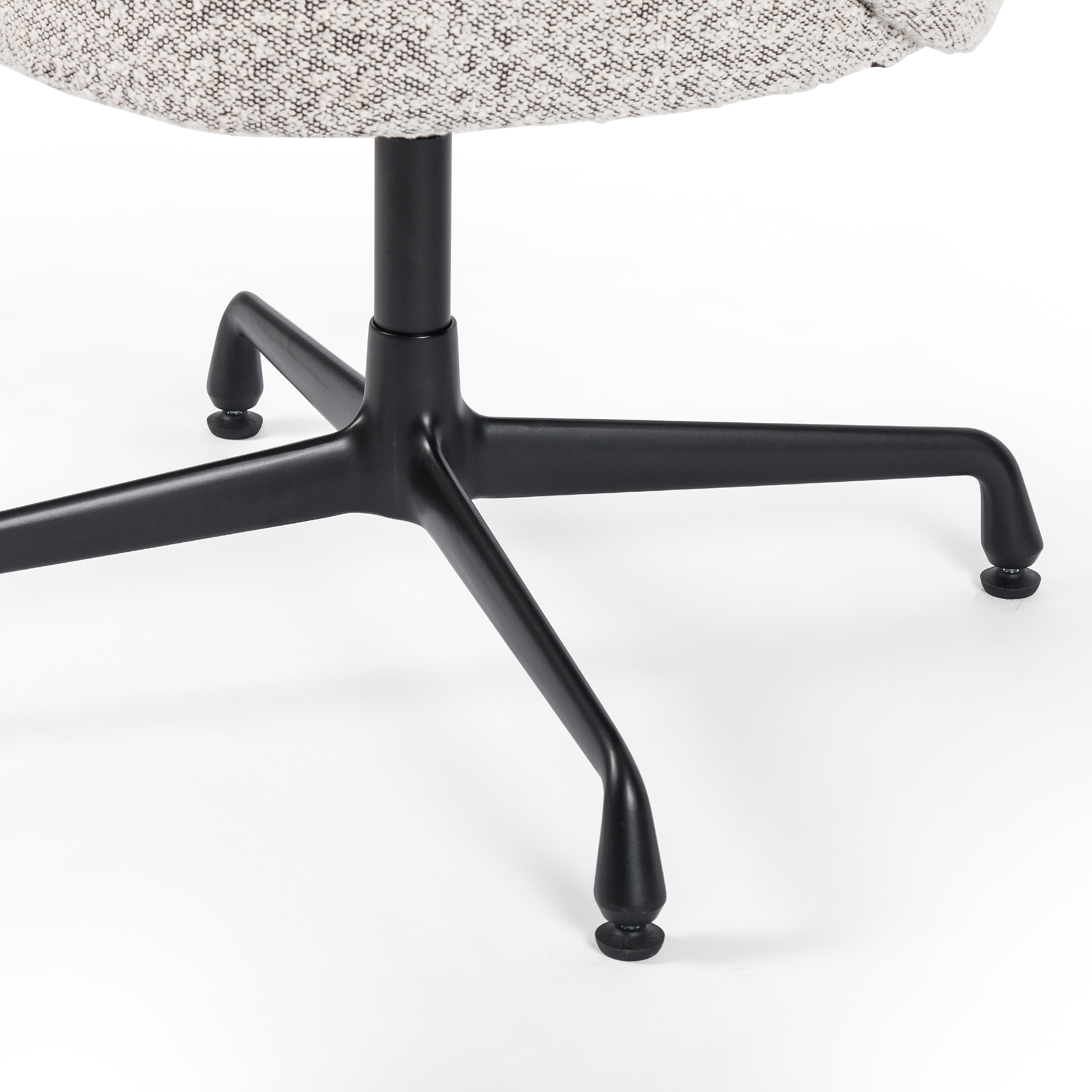 Clara Desk Chair