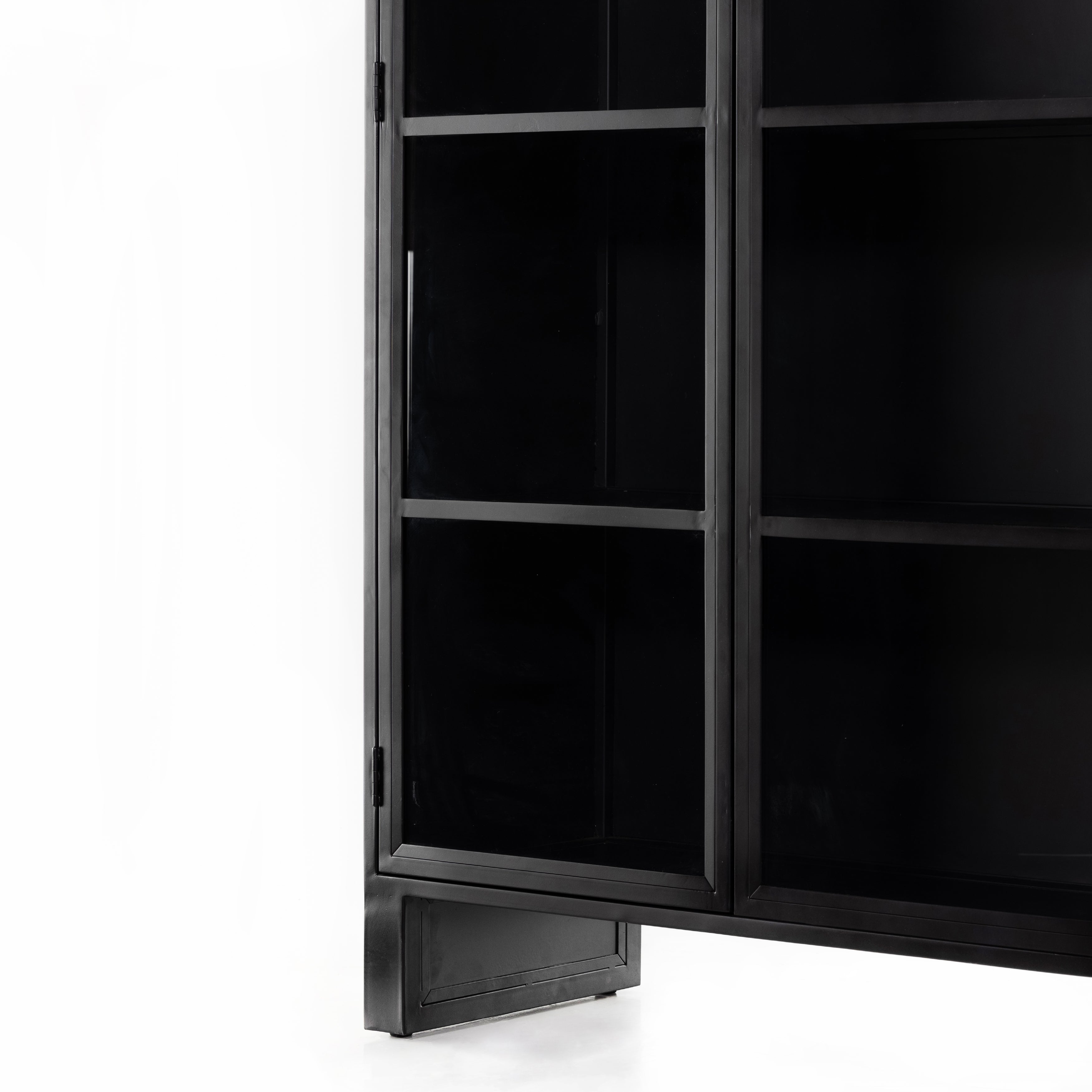Alethea Cabinet