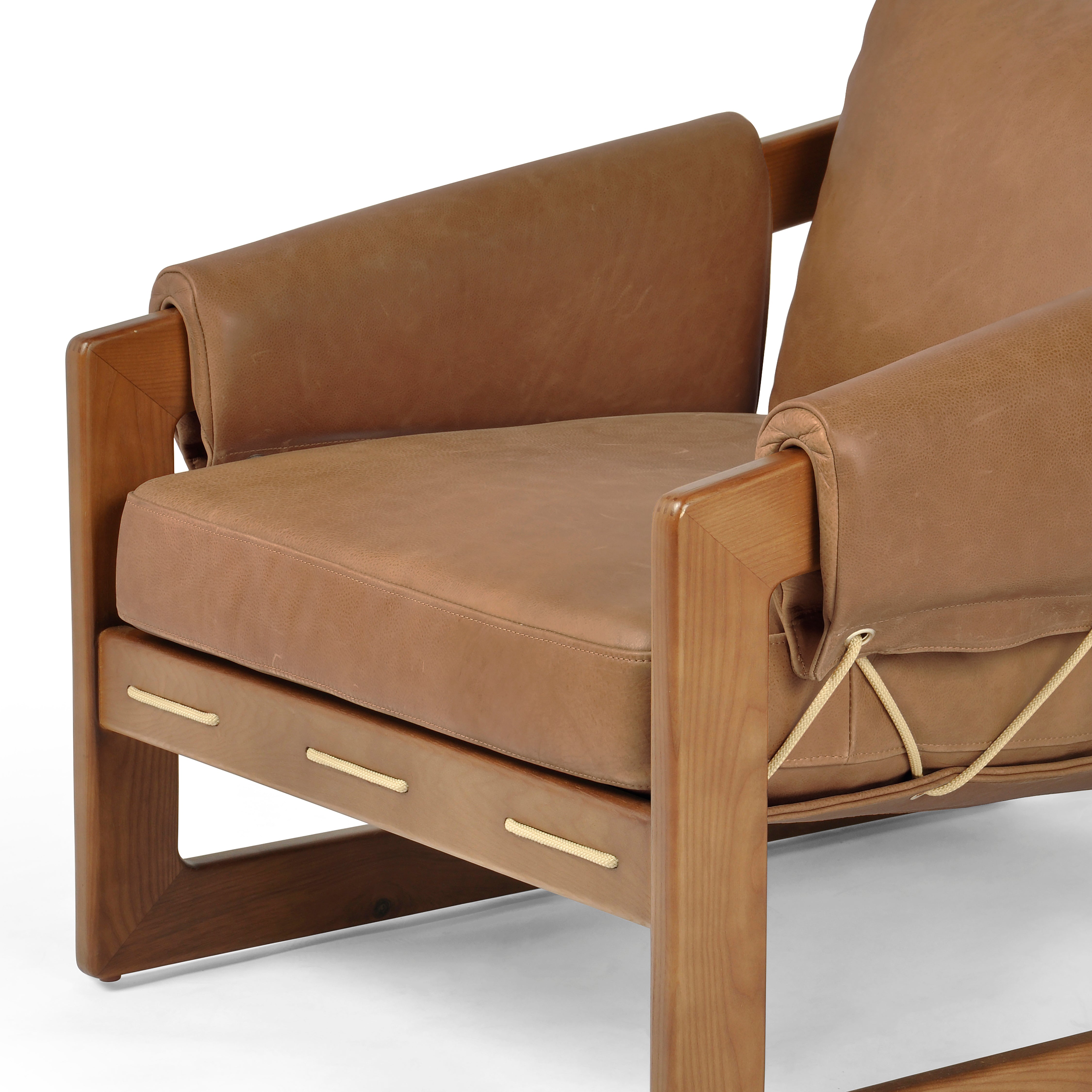 Sela Leather Chair