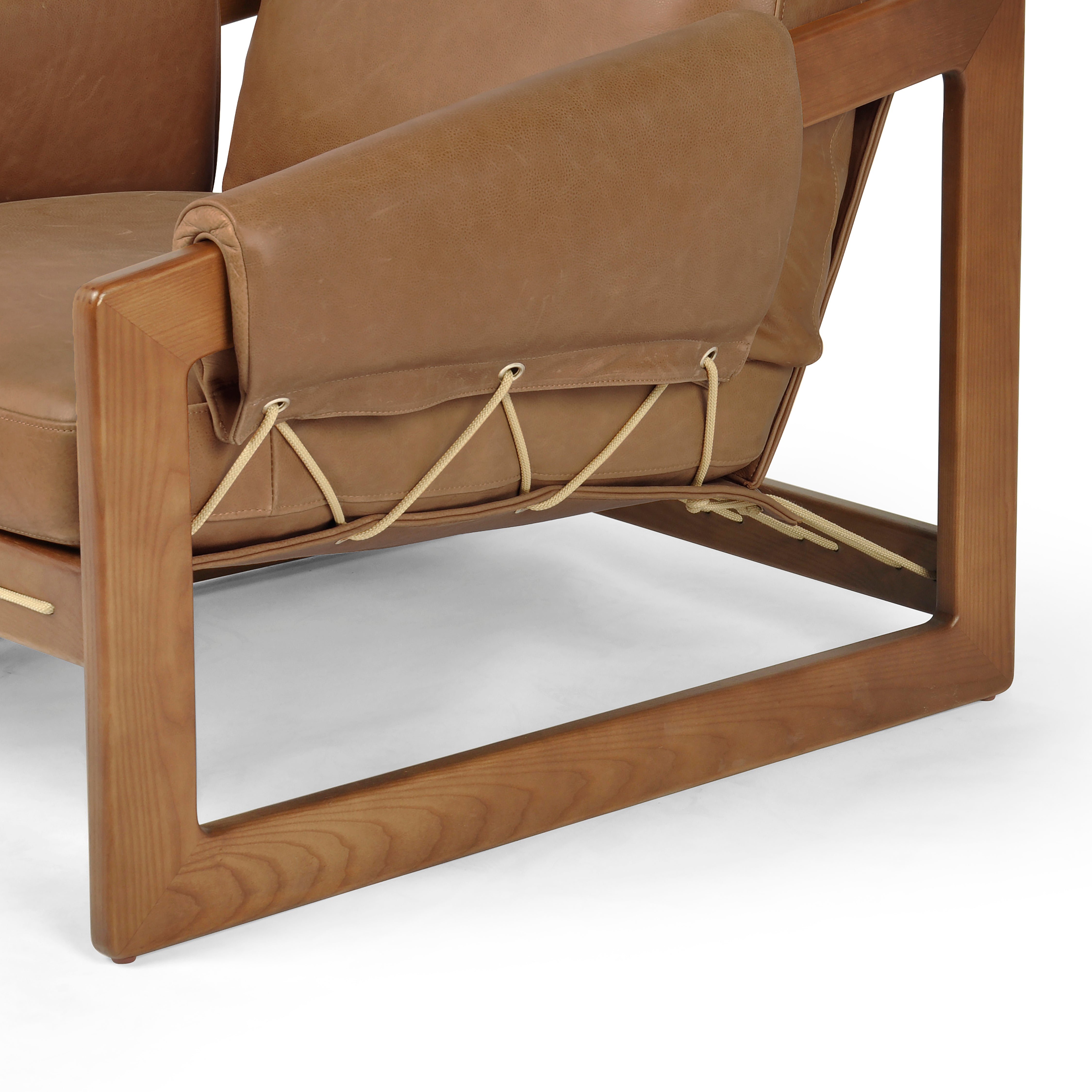 Sela Leather Chair