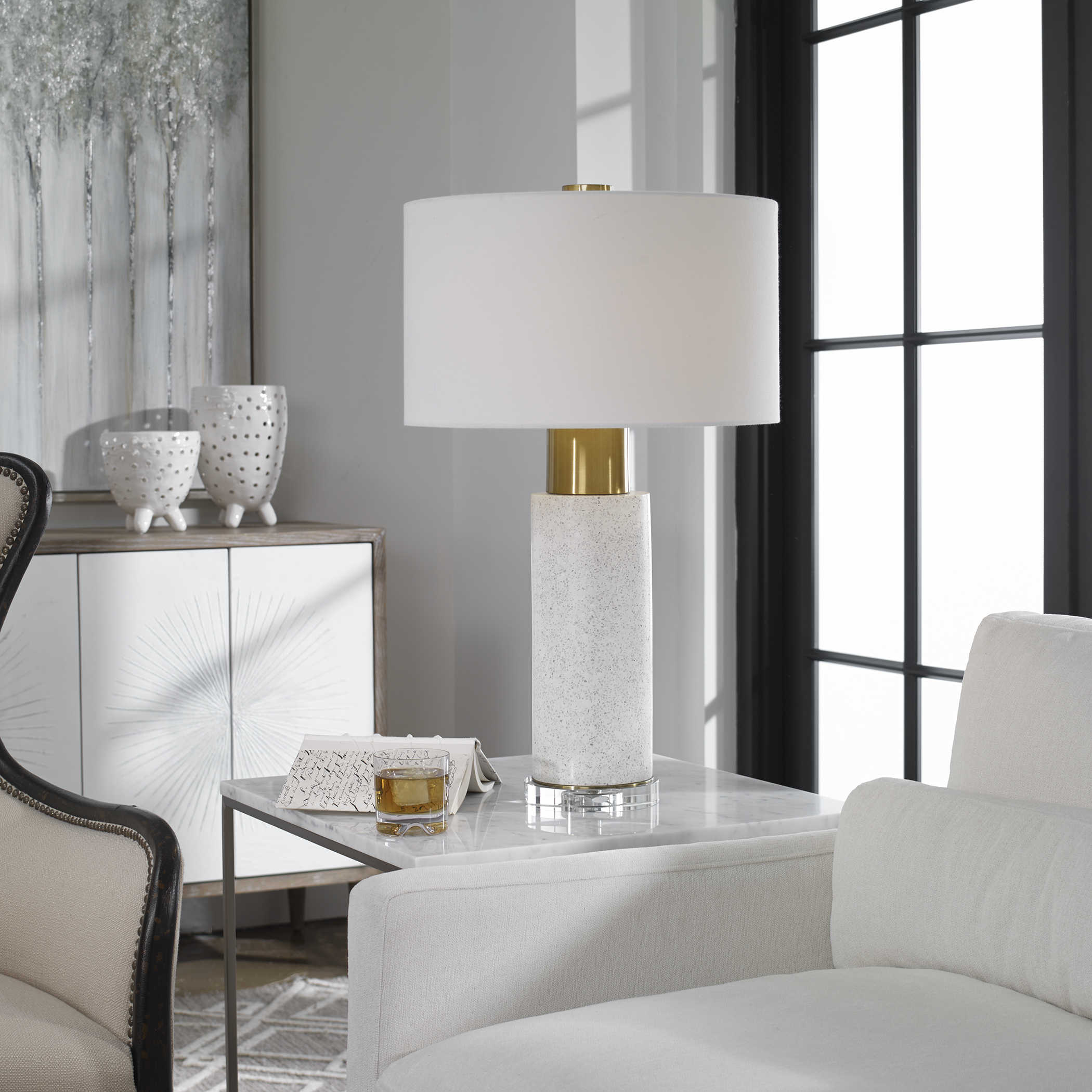Vaeshon Table Lamp