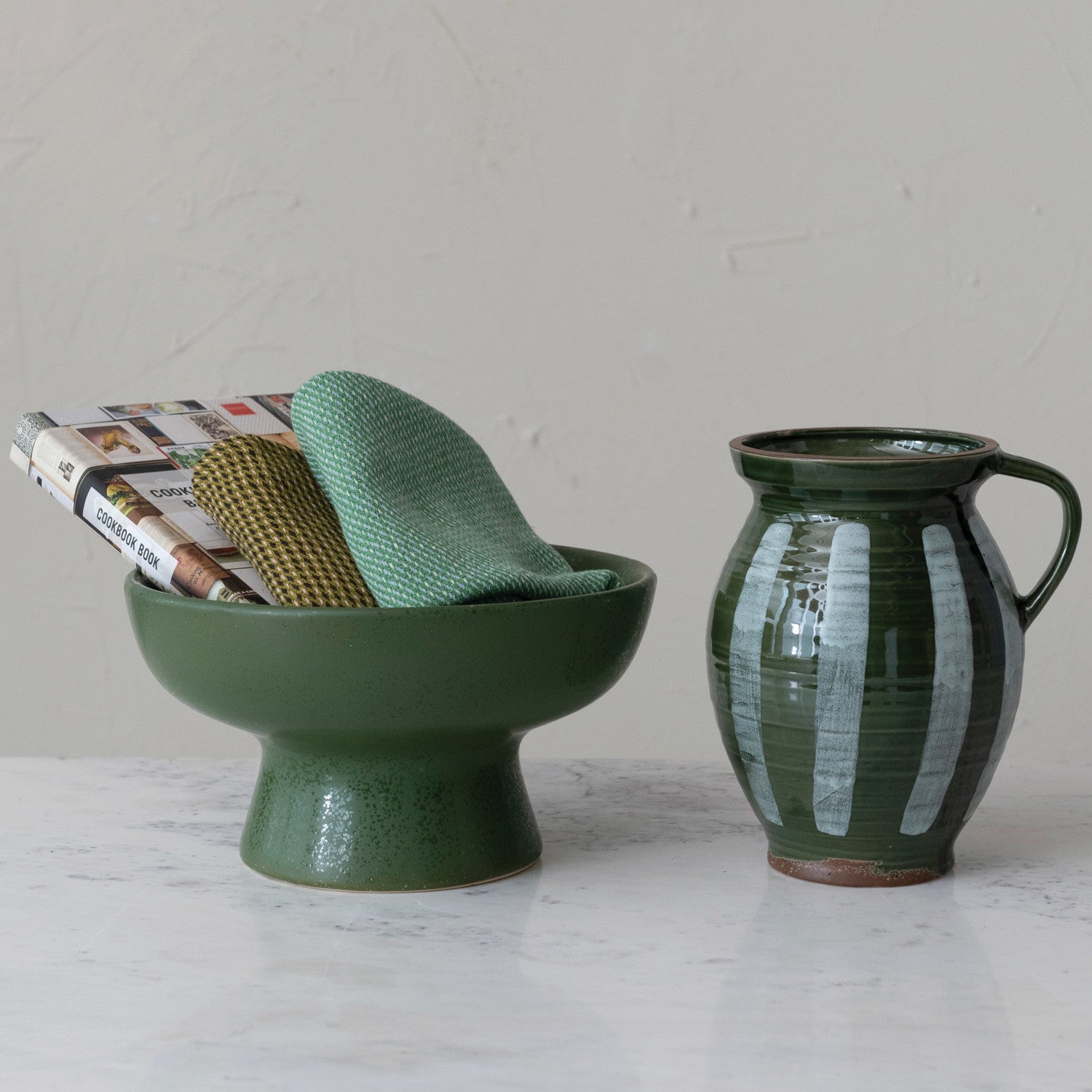 Matte Hunter Green Stoneware Footed Bowl