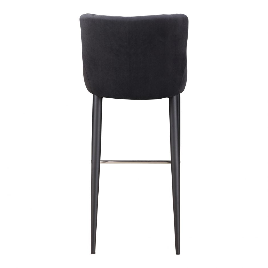 Etta Barstool