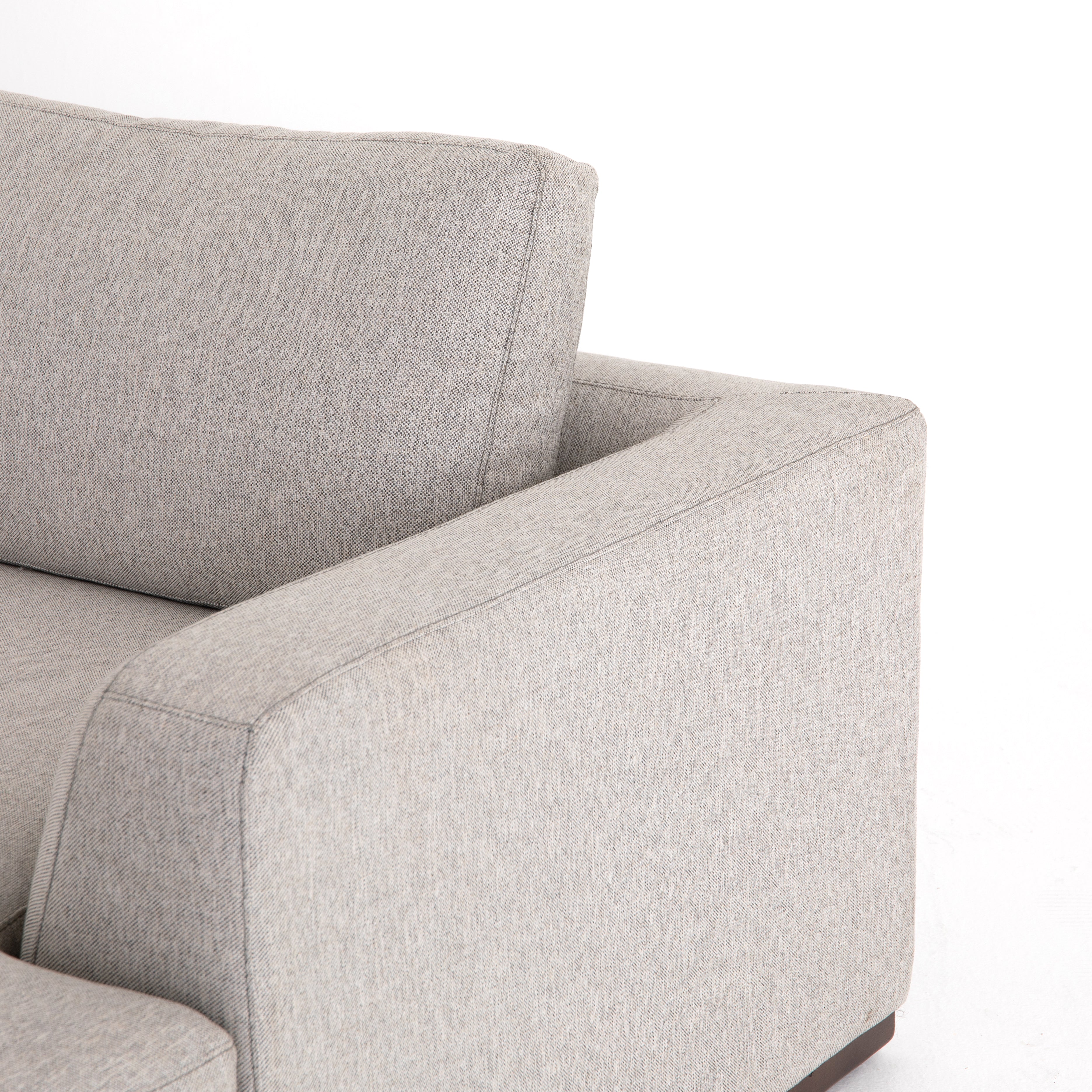 UCEN-01102-789-S3