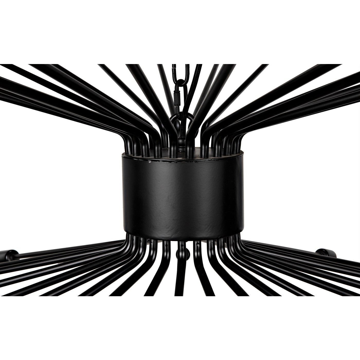 Lampberto Chandelier