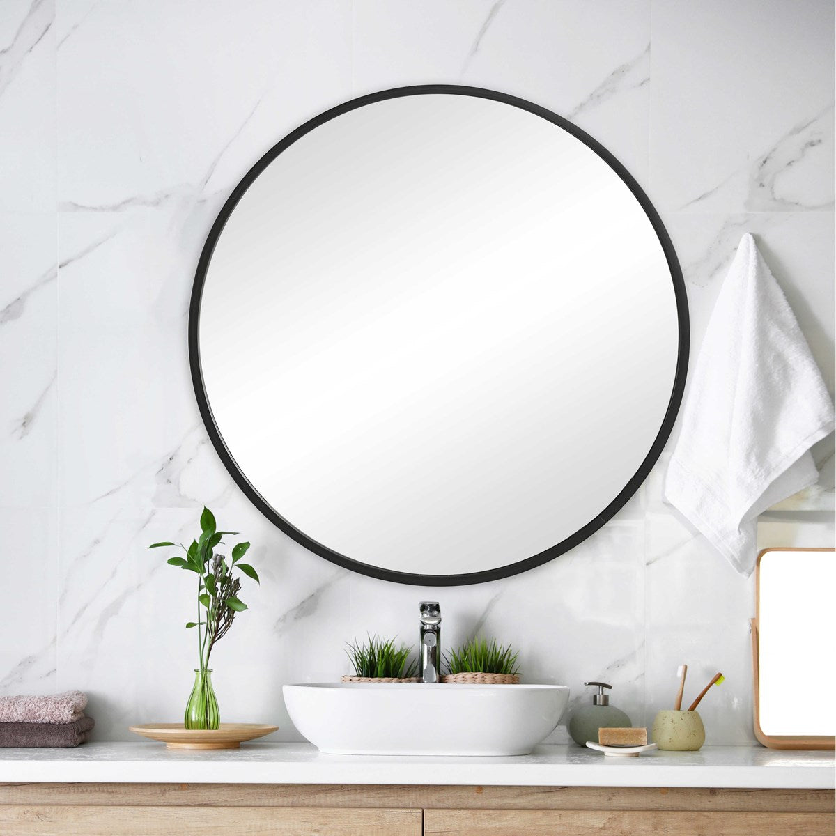 Layne Mirror