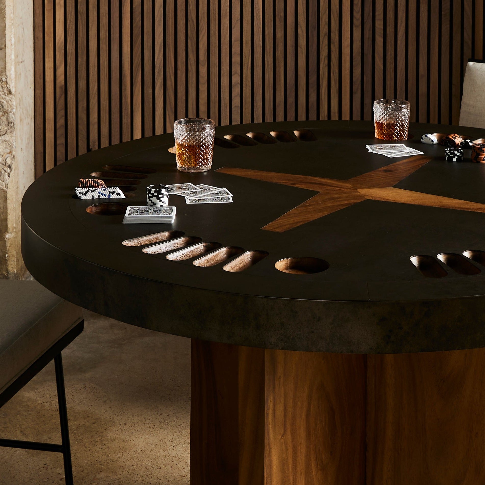 Poker Table