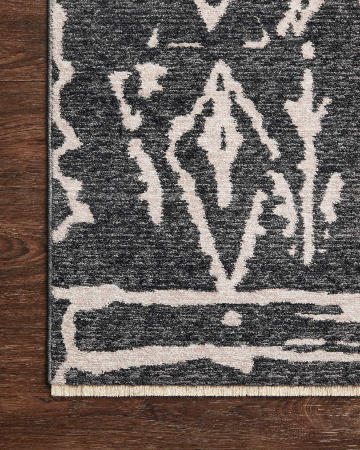 Vance Rug - 07 Charcoal / Dove