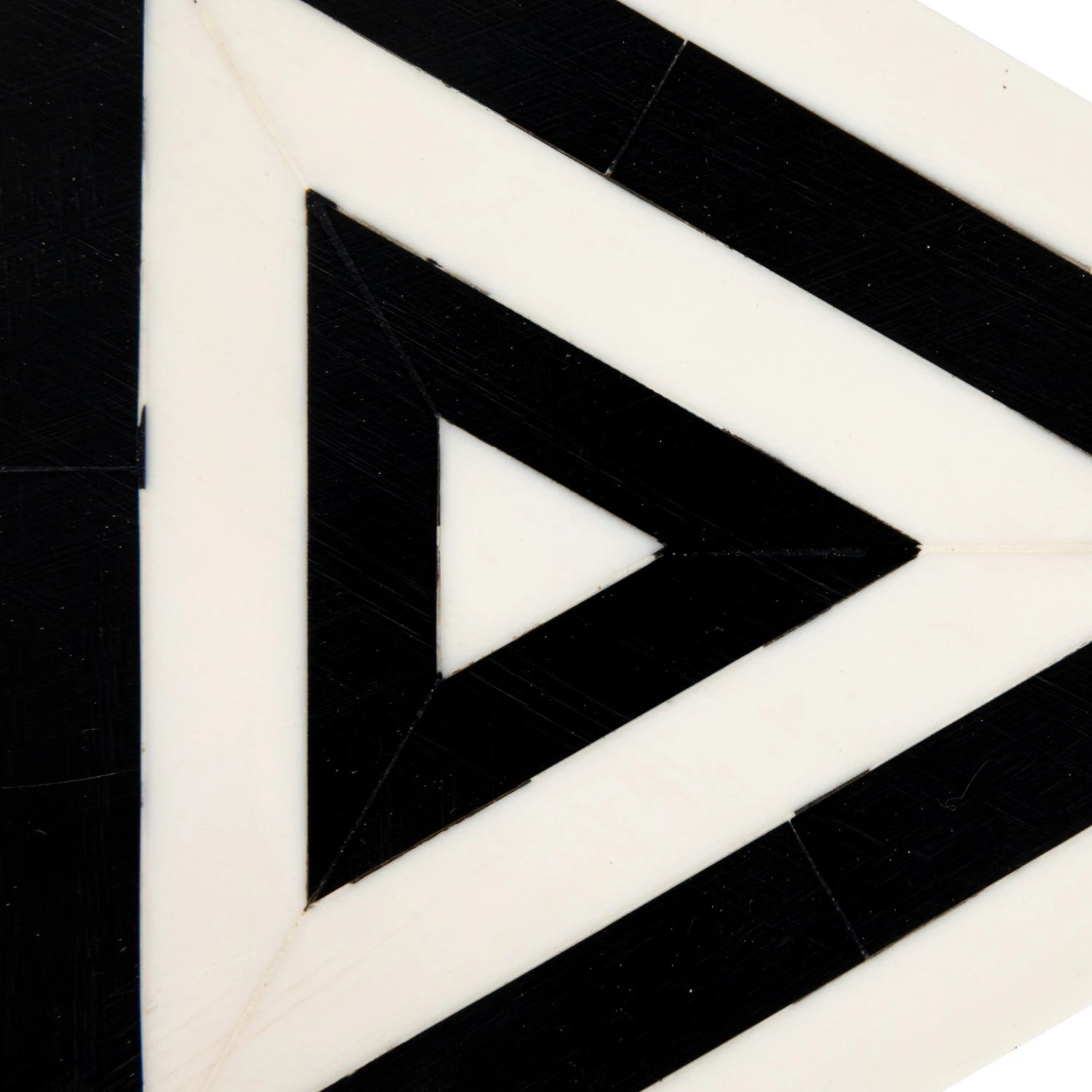 Black & White Triangular Striped Box