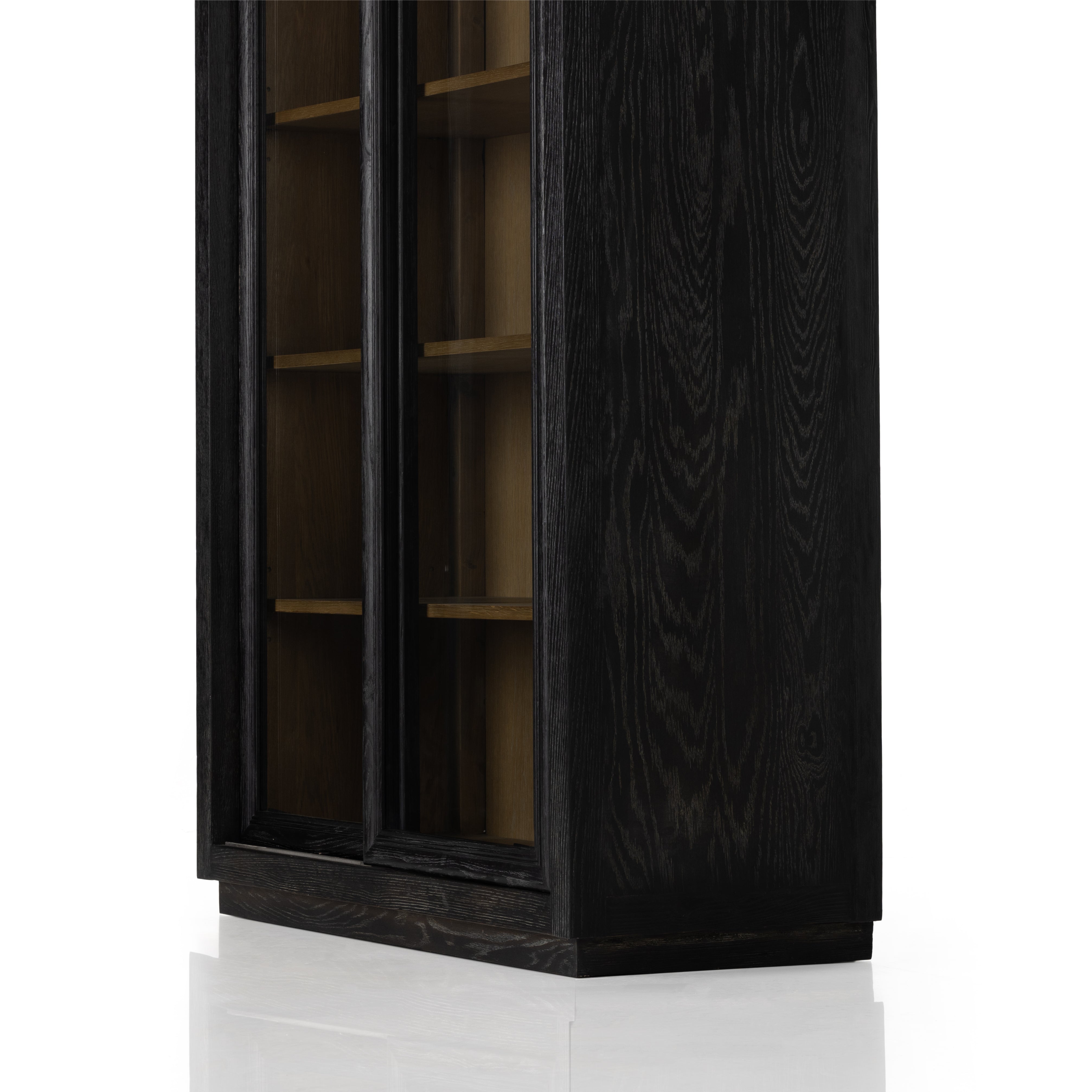 Laranora Cabinet