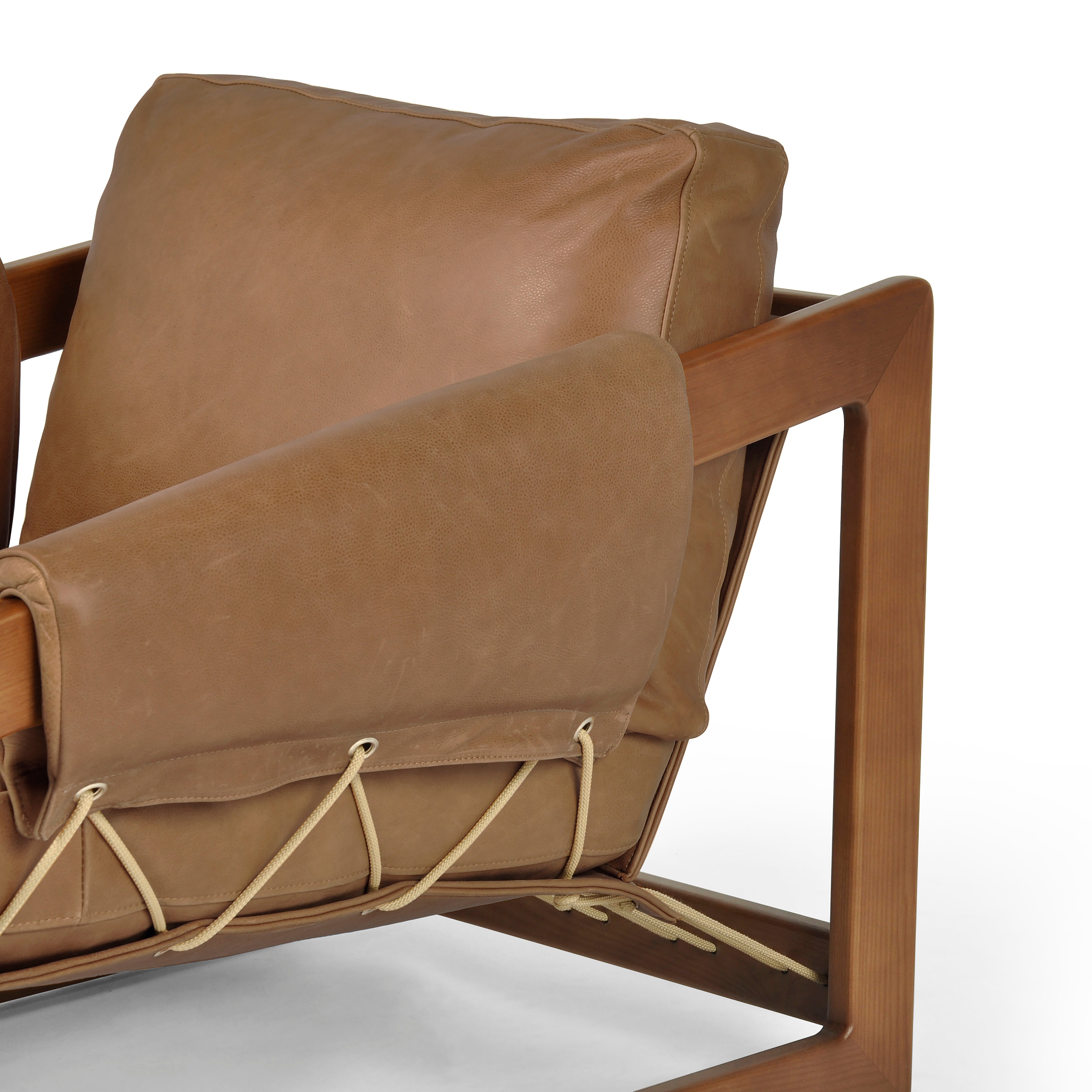Sela Leather Chair
