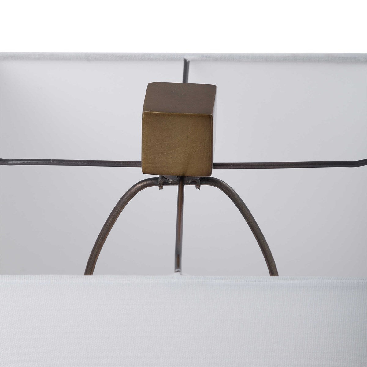 Auckland Buffet Lamp*