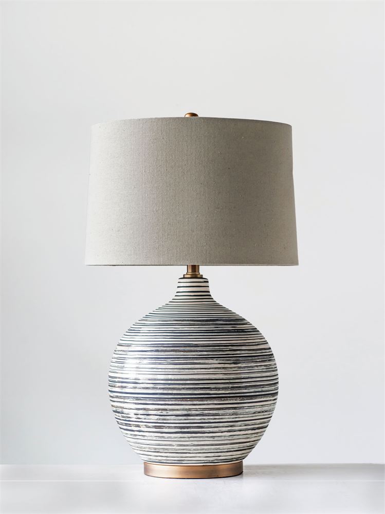 TEXTURED TABLE LAMP