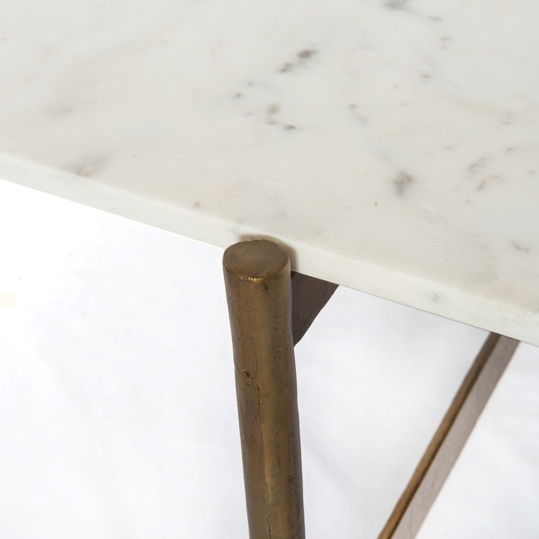 White Marble / Raw Brass